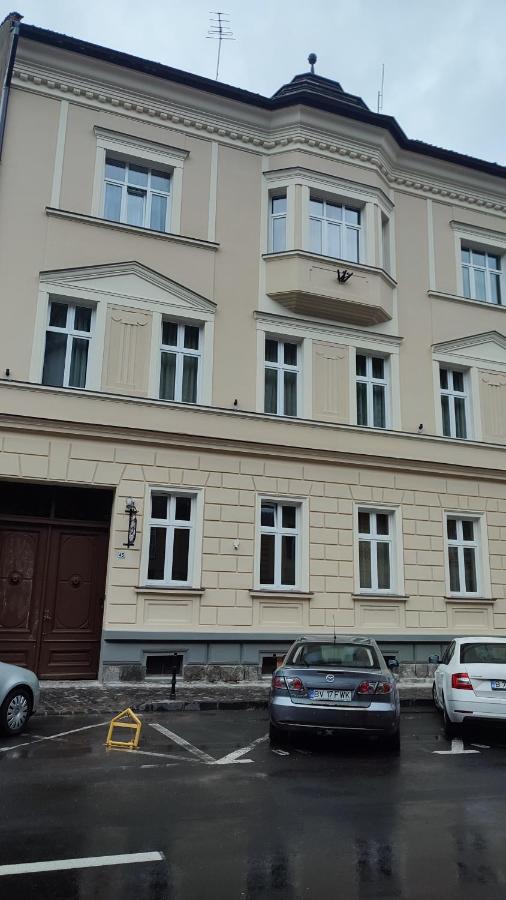 Robert'S Apartment Braşov Exterior foto